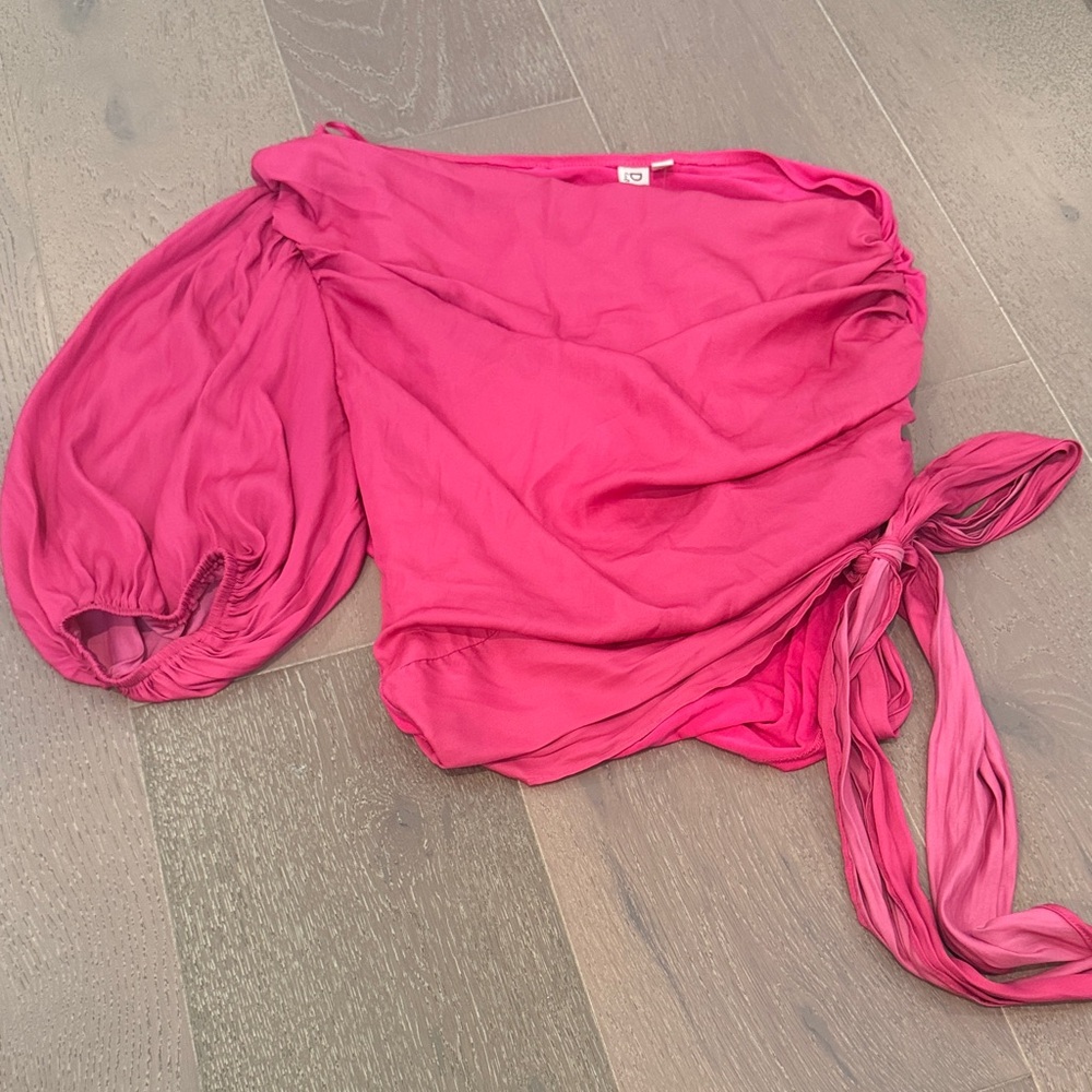 Dolan One Sleeve Magenta Top